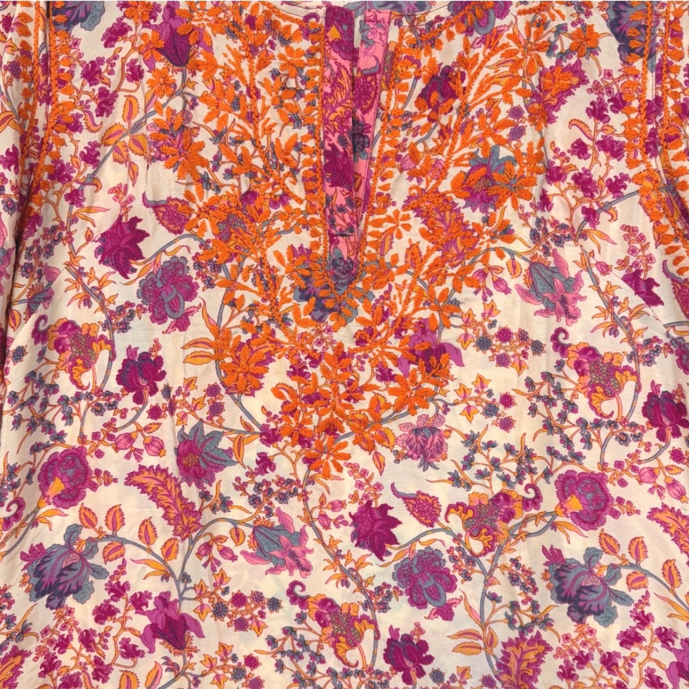 Gretchen Scott Tunic Top Women Size M Floral Print Embroidered Cruise Resortwear - Picture 2 of 9